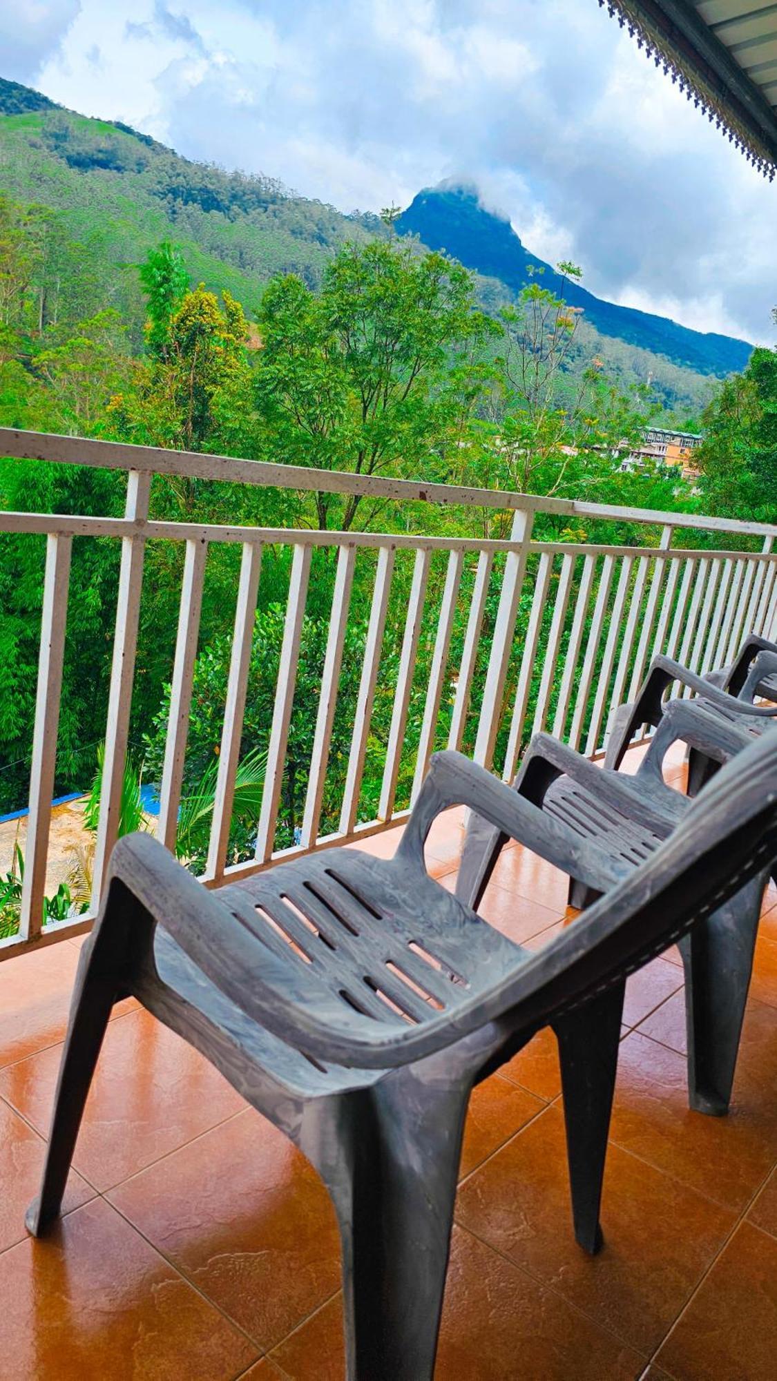 Adams Peak Grand Hotel Nallathanniya ภายนอก รูปภาพ